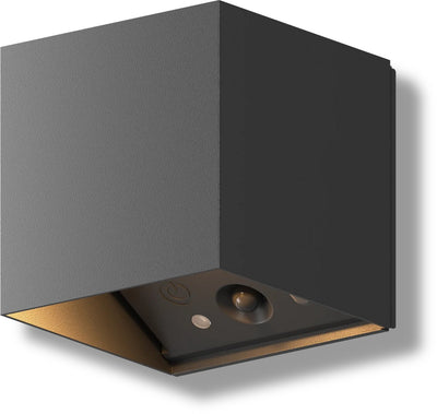Applique cube rechargeable Calex volterra - rechargeable - éclairage de jardin haut vers le bas - moderne - lumière blanc chaud - pour intérieur et extérieur - étanche - installation facile - batterie et sans fil - USB-C - détecteur de mouvement - noir