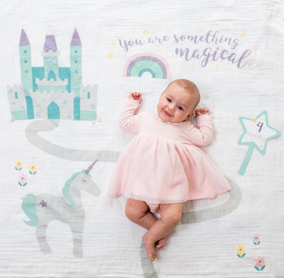La première année de bébé Lulujo - cartes à emmailloter - quelque chose de magique