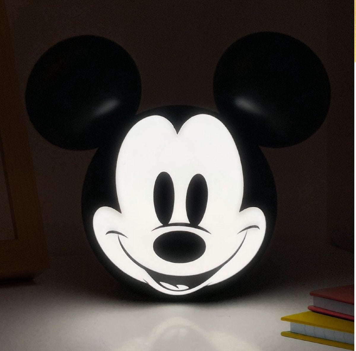 Lampe 3D Disney mickey mouse - 14,5 cm - chambre d'enfant - chambre - salon - alimentée par batterie