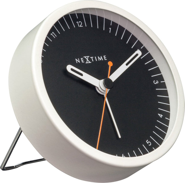 Nexttime small – réveil de table – 9 × 9 × 7,5 cm – métal – blanc noir – silencieux