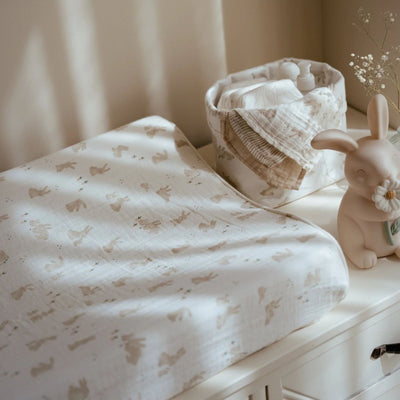 Housse de matelas à langer Little Dutch - blanc - produits naturels pour nouveau-nés - bébé lapin
