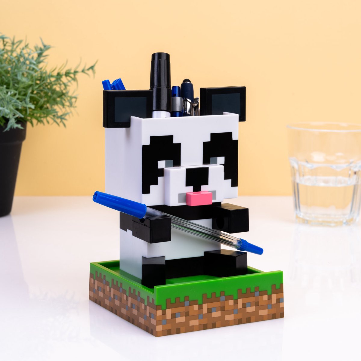Boîte à crayons panda minecraft paladone Ericson