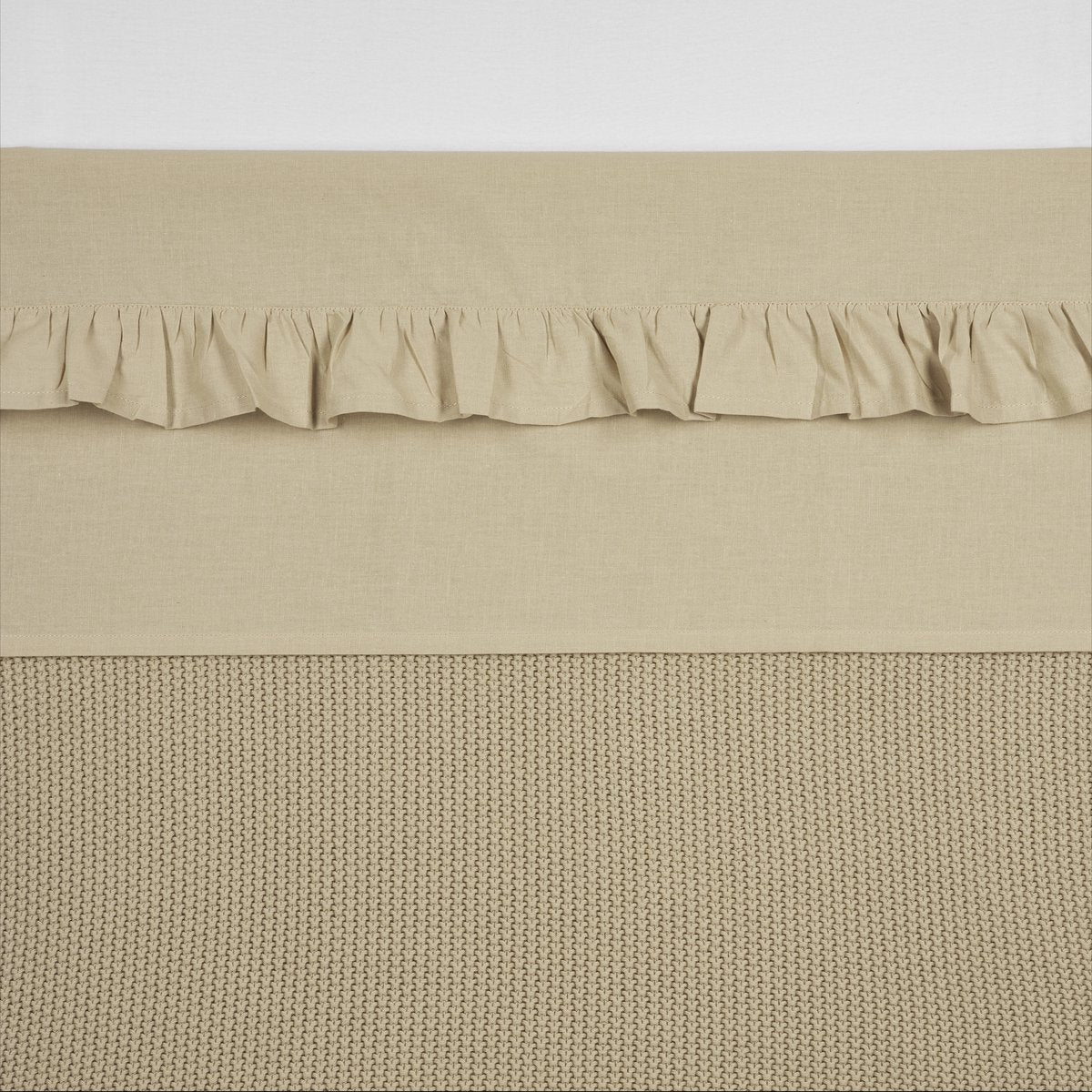 Drap de berceau à volants Meyco - sable - 100x150cm - 0,3 tog