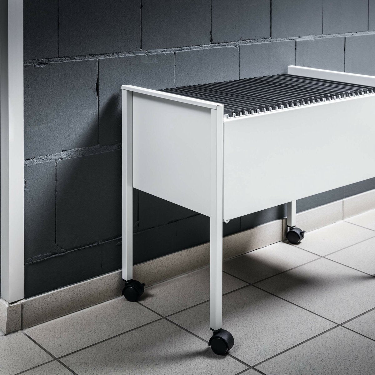 Chariot à dossiers durable eco2my - 80 dossiers a4 - gris clair