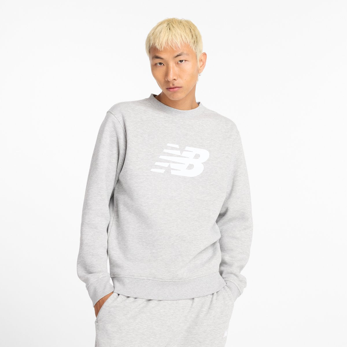 Pull homme New Balance Sport Core Brushed Crew - gris athlétique