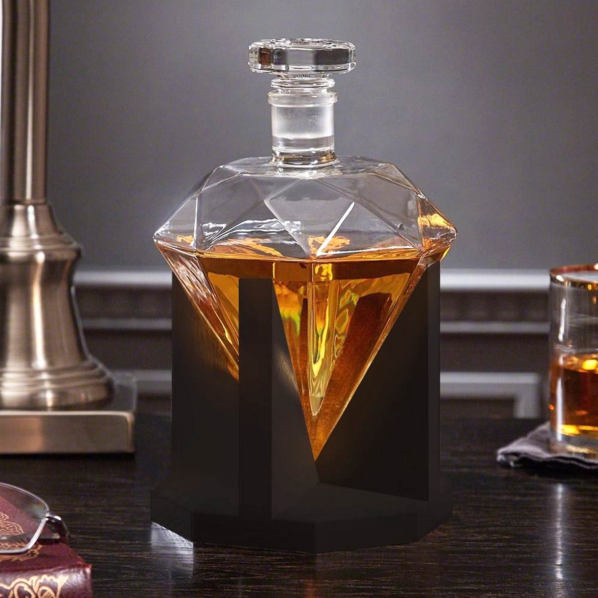 Ensemble carafe à whisky diamant Mikamax - 850 ml - carafe de luxe avec base en chêne - 9 pierres rafraîchissantes