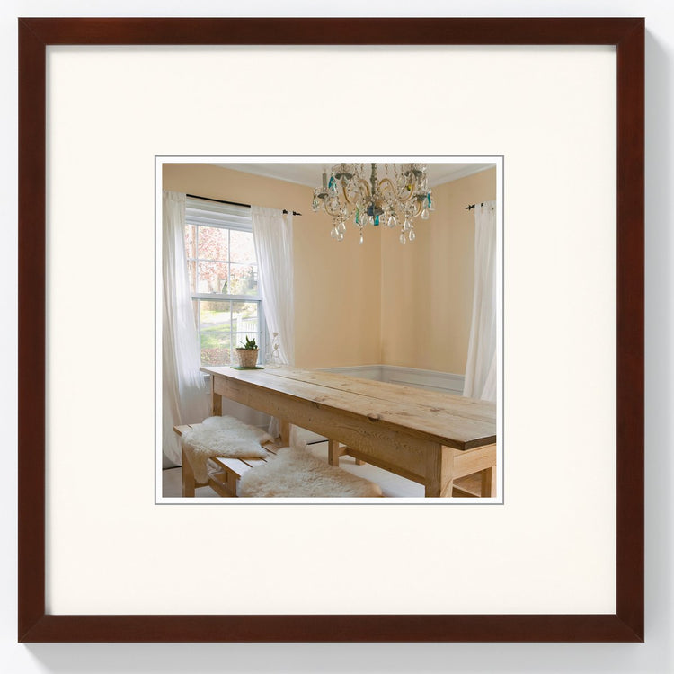 Poivrons Walther - cadre en bois - format photo 30x30 cm - noyer