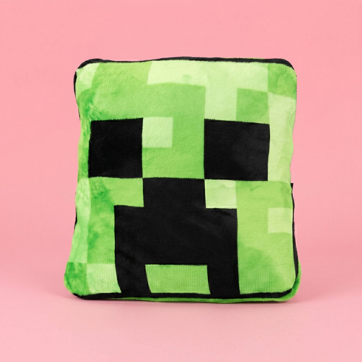 Paladone minecraft creeper oreiller et couverture dans l'un des