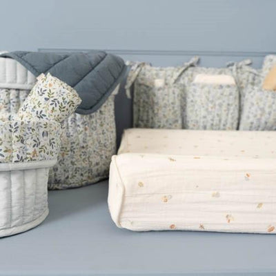Housse de matelas à langer Little Dutch - blanc - amis de la forêt - trésors de la forêt
