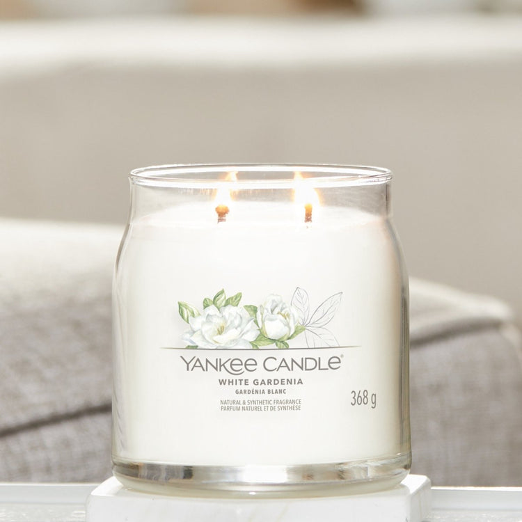Bougie Yankee - bougie parfumée moyenne gardénia blanc - 50 heures de combustion - 2 mèches