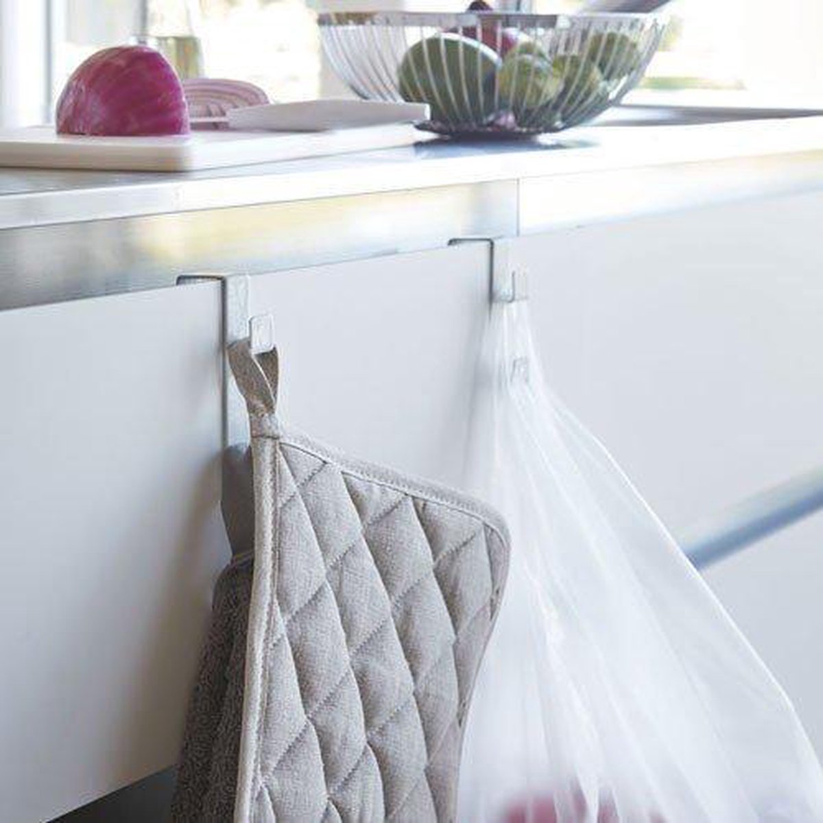 Crochet de porte tour Yamazaki cuisine - blanc