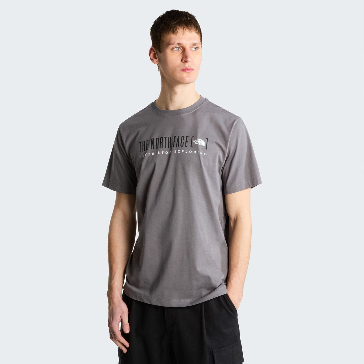 The North Face M Bracket Logo Regular SS Tee Chemise d'extérieur pour hommes - Perle fumée