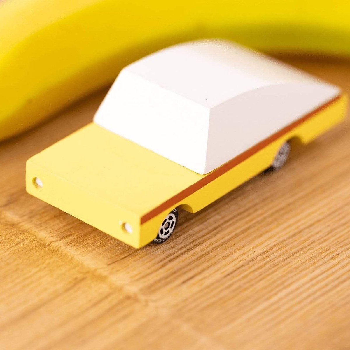 Candylab jouets candycar b.nana