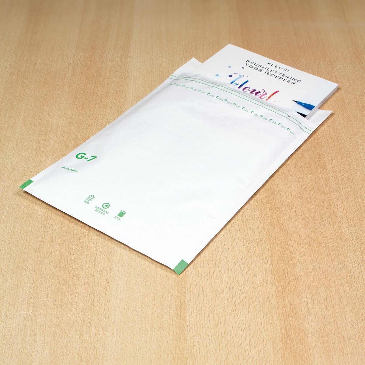 Enveloppe à bulles Raadhuis - 250x350mm - g17 - avec bande adhésive - blanc - 100 pièces - rd-306617