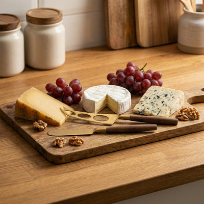 Set de couteaux à fromage Alpina 2 pièces - set de couteaux à fromage avec lames dorées et manche en bois - couteau à fromage pour fromages à pâte molle et dure - set de couteaux à fromage pour boissons ou plateau de fromages