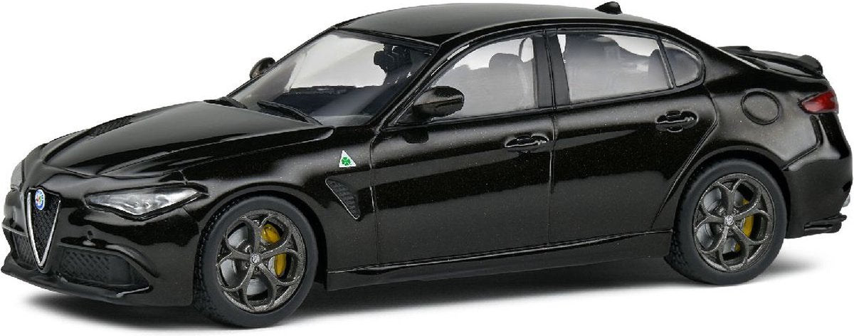 Aucune marque de voiture alfa romeo giulia quadrifoglio 2.9 bi-turbo solido modèle de voiture 1:43 2019 s4313107 modèle réduit