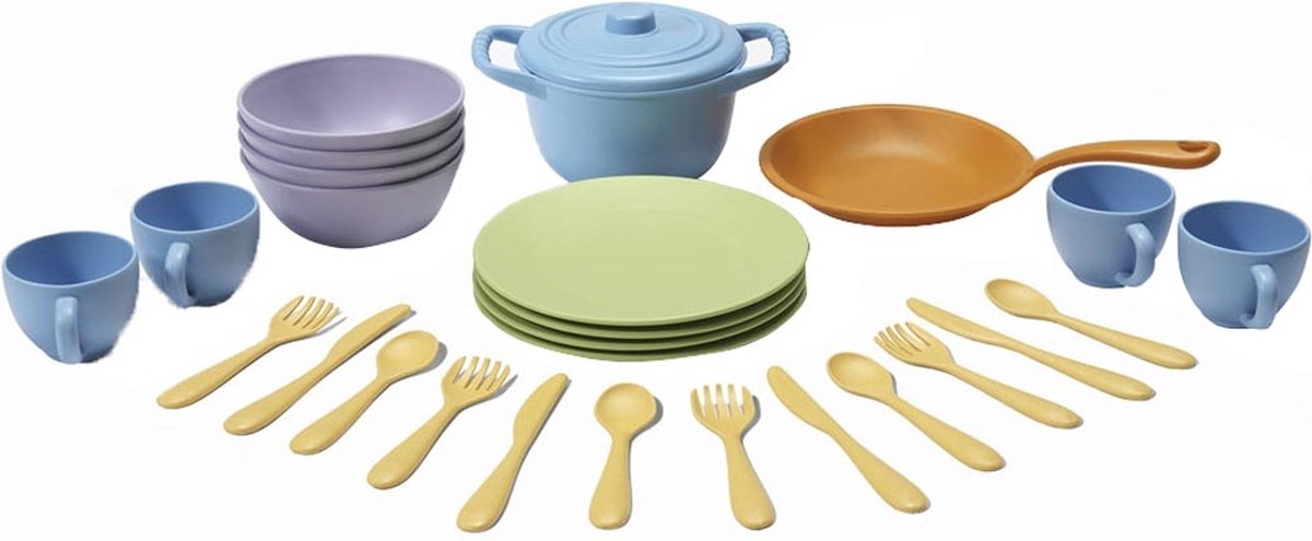 Toys Green Cooking and Dinner Set Recycled