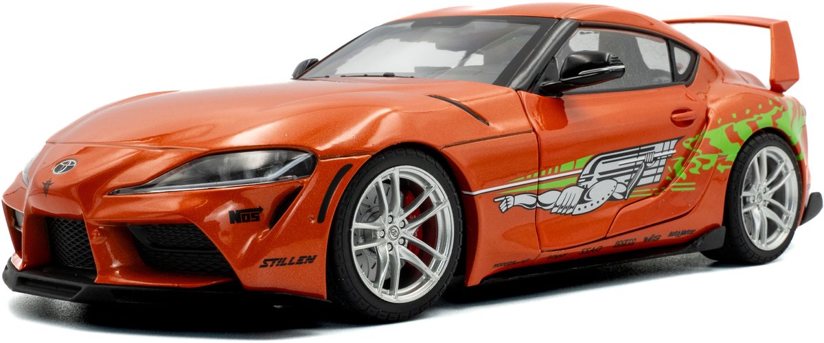 Solido fast and furious toyota supra gr ressemble à un modèle de voiture 1:18