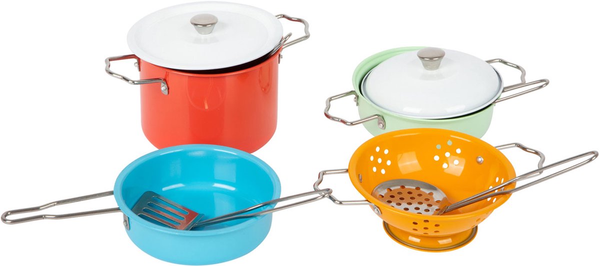 Petites casseroles et ustensiles de cuisson, 8dlg.