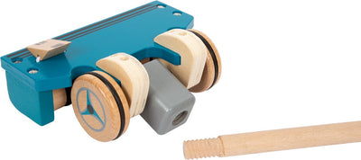 Petit aspirateur en bois à pied avec des points velcro colorés, 12dlg.