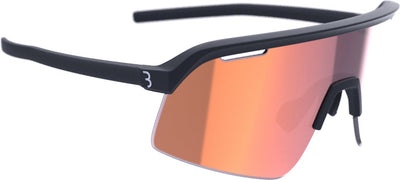 Bbb cycling valor flux lunettes de cyclisme professionnelles pour hommes et femmes - lunettes de sport à contraste élevé - lunettes de cyclisme avec lentille flux - anti-buée - noir mat rouge - bsg-81