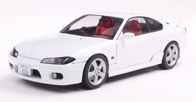 Solido Nissan Silvia S15 Spec-R Aero '99, blanc échelle 1:18