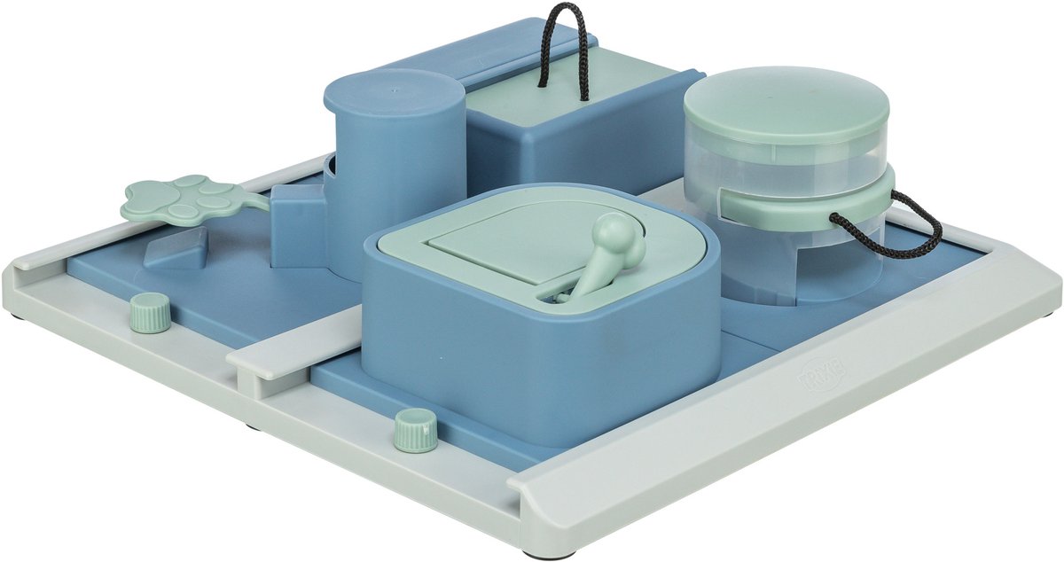Trixie Dog Activity Poker Box 2