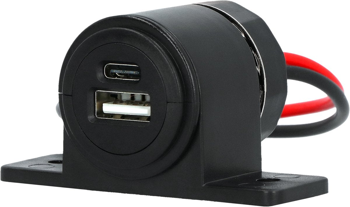 Prise en saillie Carpoint USB-A + USB-C - 12 24v - 5 volts 2,4 ampères - charge simultanée jusqu'à deux appareils - montage à vis