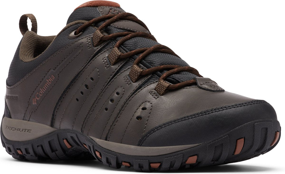 Columbia woodburn ii waterproof men's hiking boots - cordovan, cinnamon