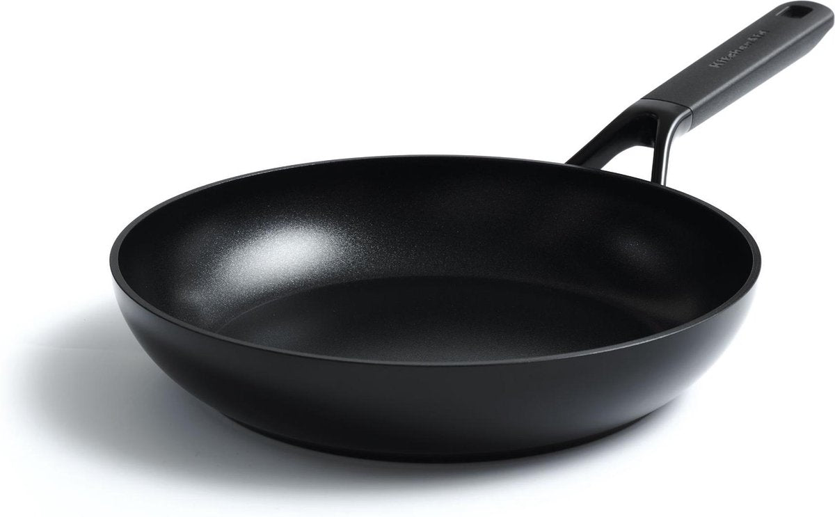 Poêle à frire Kitchenaid classic en aluminium forgé ø20cm - noir - induction - antiadhésive