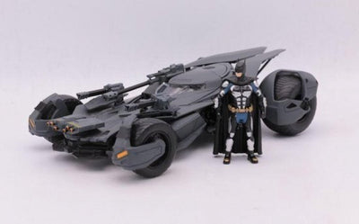 Jada Toys 1 24 Batmobile Justice League 2017 + figurine Batman