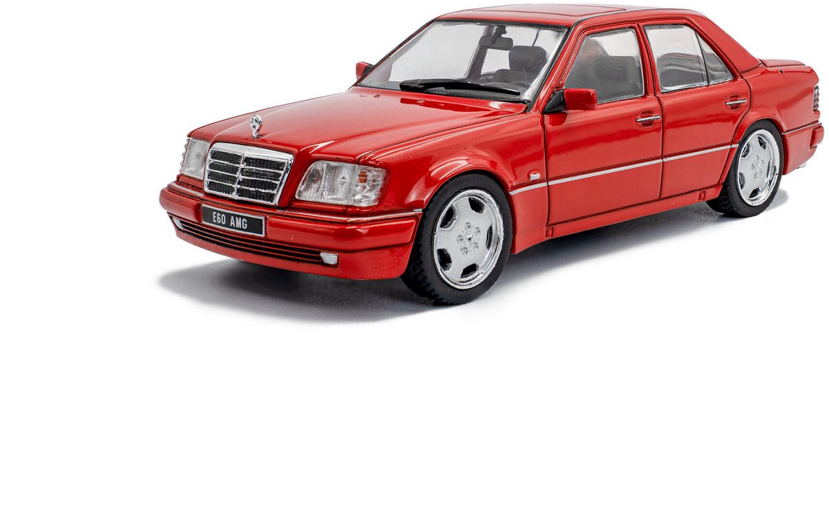 Mercedes-benz e60 amg (basé sur w124 e500) - 1:43 - solido