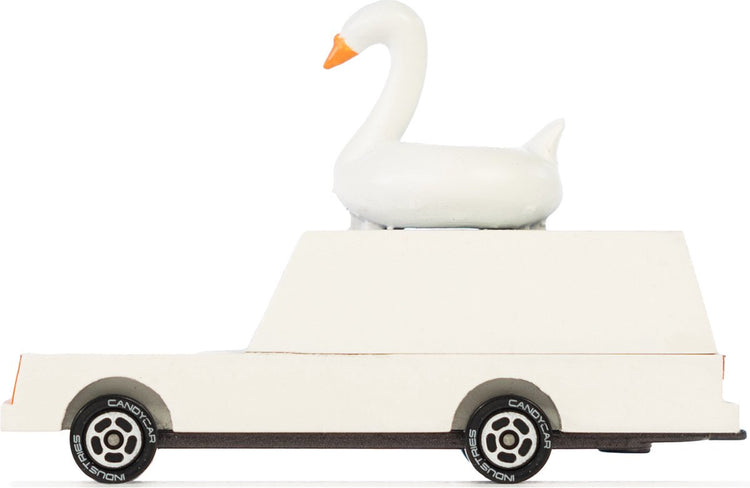 Voiture jouet en bois Candylab - design rétro de wagon cygne blanc candycar.