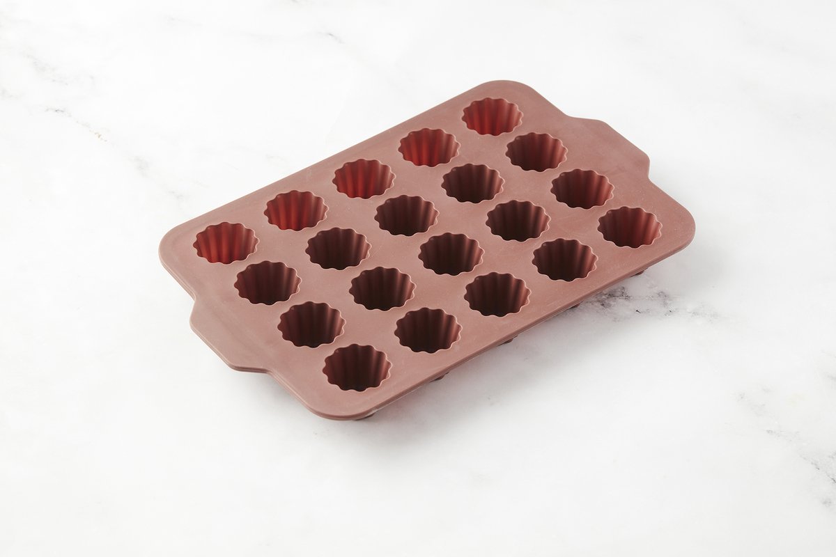 Forme point-virgule pour 20 cannelés en silicone platine vintage marron 37x23x4cm