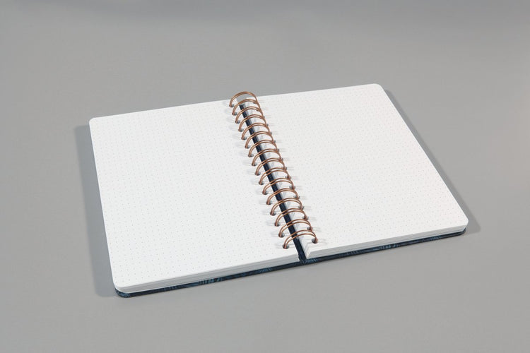 Sigel - cahier à spirale - a5 - jolie - couverture rigide - 240 pages - points - papier 120 grammes - jungle mystique - si-jn603