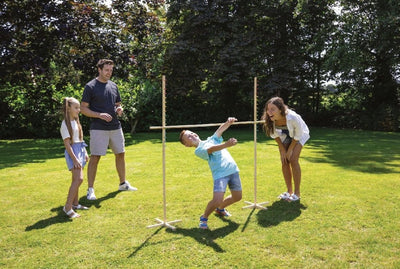 Jeu de limbo en plein air FSC en bois pour enfants, fête dans le jardin.