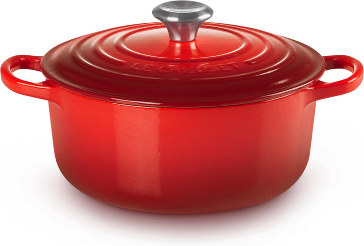 Poêle à frire signature Le Creuset rouge cerise – ø 22 cm 3,3 litres – poêle ronde en fonte – dans une teinte rouge cerise vibrante – pour ragoût, rôtis ou soupes – passe à l'induction, au four et au lave-vaisselle