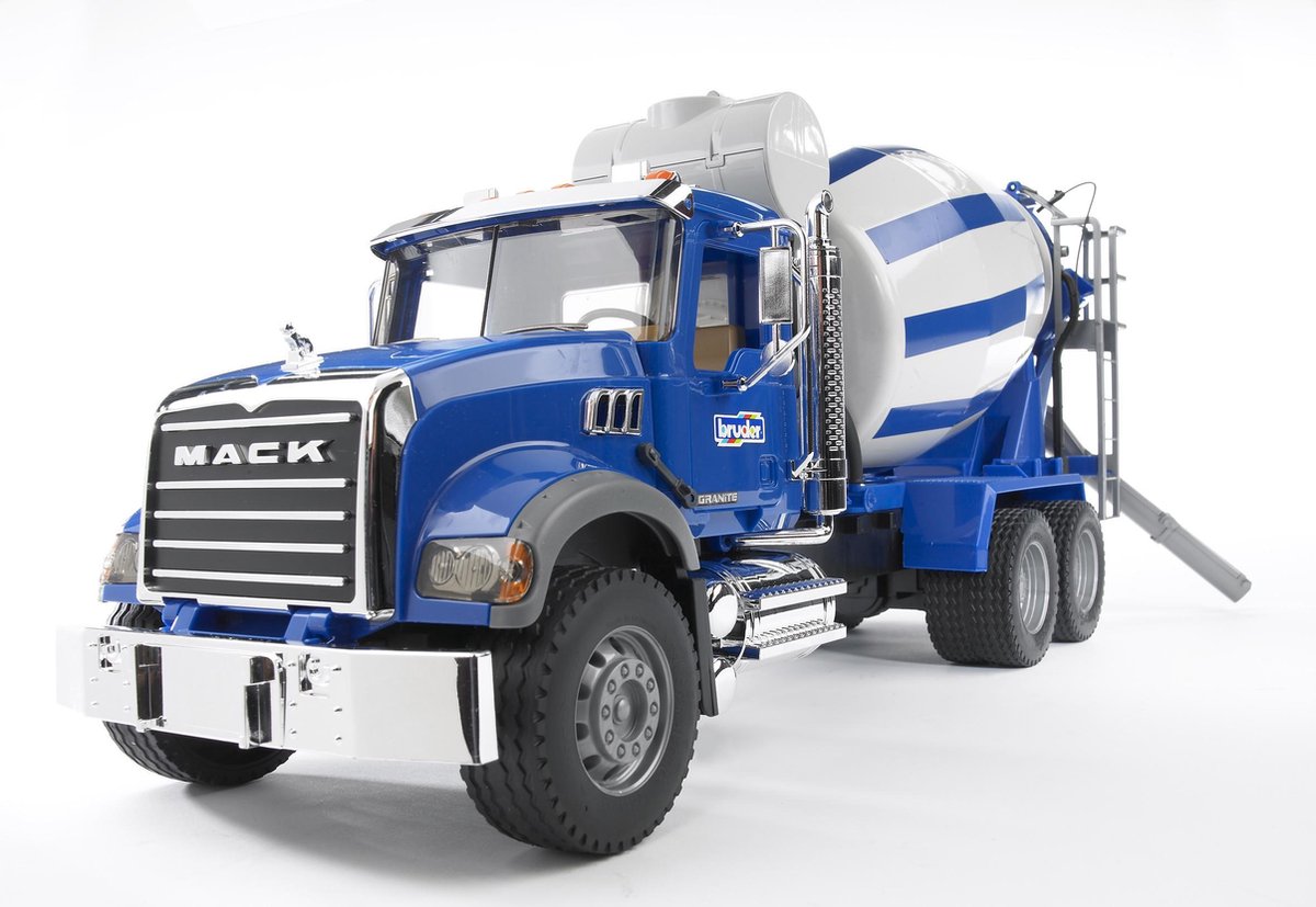 Bruder Mack Granite Truck avec mélangeur en béton