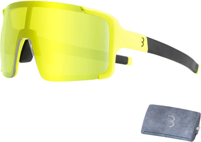 Lunettes de cyclisme Bbb pour hommes et femmes - Lunettes de soleil de vélo avec grand verre pour une protection UV à 100 % - Lunettes de sport durables à monture complète - Jaune fluo mat - Chester BSG-69