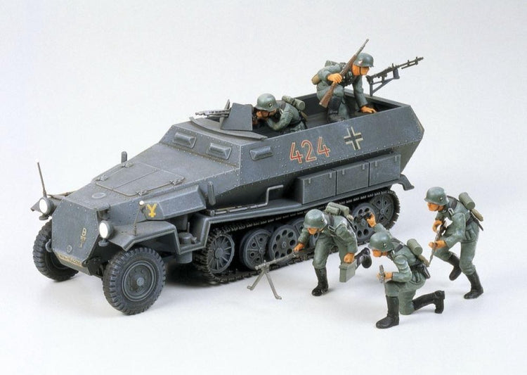Tamiya modèle kit voiture - 35020 seconde guerre mondiale sdkfz.251 1 moitié. plastique hanomag - 1:35 - modélisme
