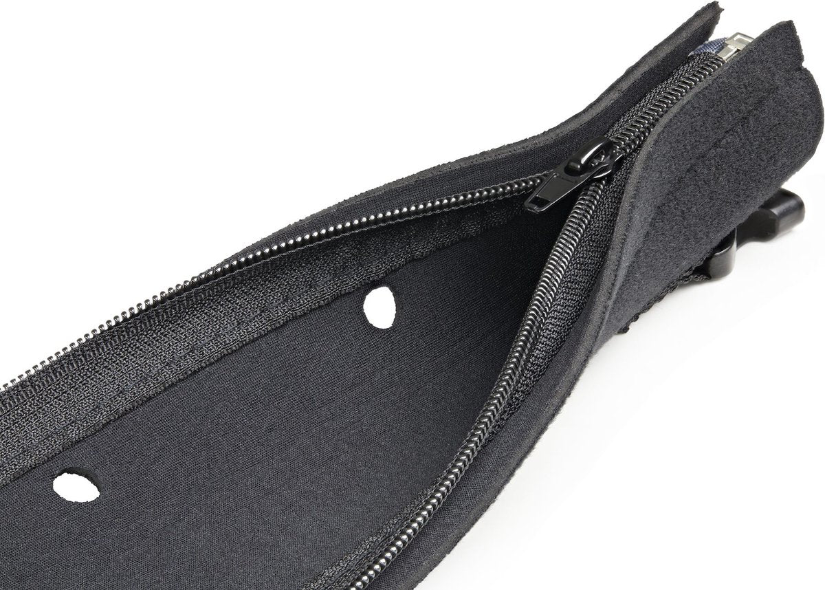Startech .com Gaine de câble de 1 m en caoutchouc néoprène avec fermeture éclair et boucle de 3 cm de diamètre pour réseau d'alimentation d'ordinateur Gestionnaire de câbles AV Tuyau de câble flexible Chaussette de câble Gaine de câble Noir