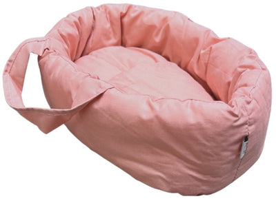 Porte-poupée Hollie mini pêche - porte-accessoires de poupée.