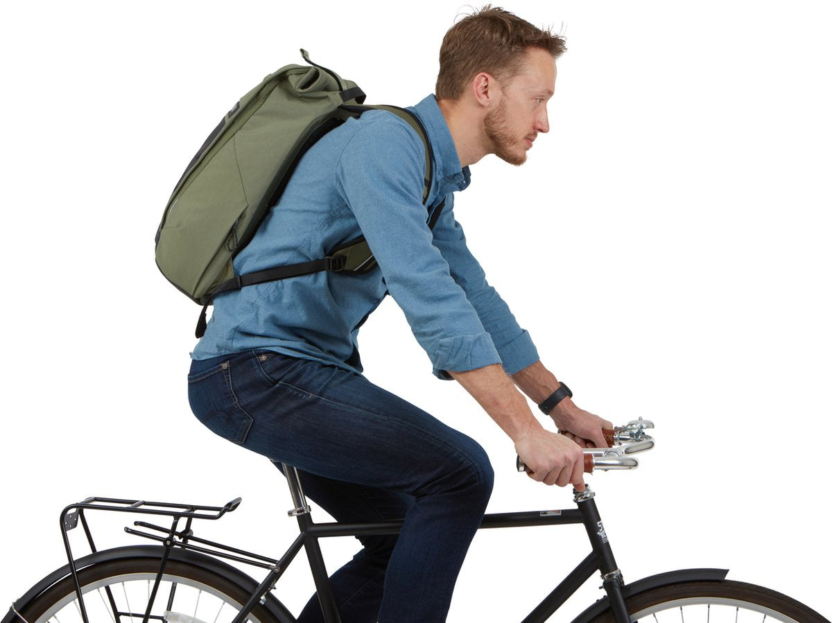 Thule sac à dos de loisirs sac à dos avec compartiment pour ordinateur portable sac à dos de trajet primordial 18l vert olivine