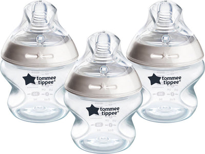 Tommee tippee biberons natural start 0 mois et plus, lot de 3 biberons 150 ml, tétine en forme de sein pour une succion naturelle, faible débit, autostérilisante et sans BPA, les essentiels de l'alimentation de bébé