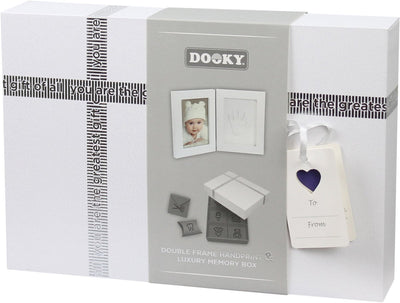 Cadre main et empreinte de bébé Dooky 2D avec boîte à souvenirs – impression photo et argile – doux pour la peau, facile à réaliser – maternité ou cadeau