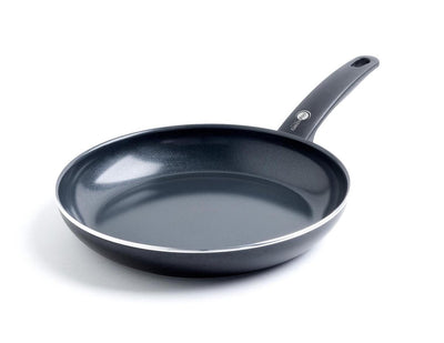 Poêle Greenpan Cambridge 32 cm - revêtement antiadhésif sans PFA - poêle à induction - poêle en céramique - passe au four jusqu'à 180°c - poignées froides - noir