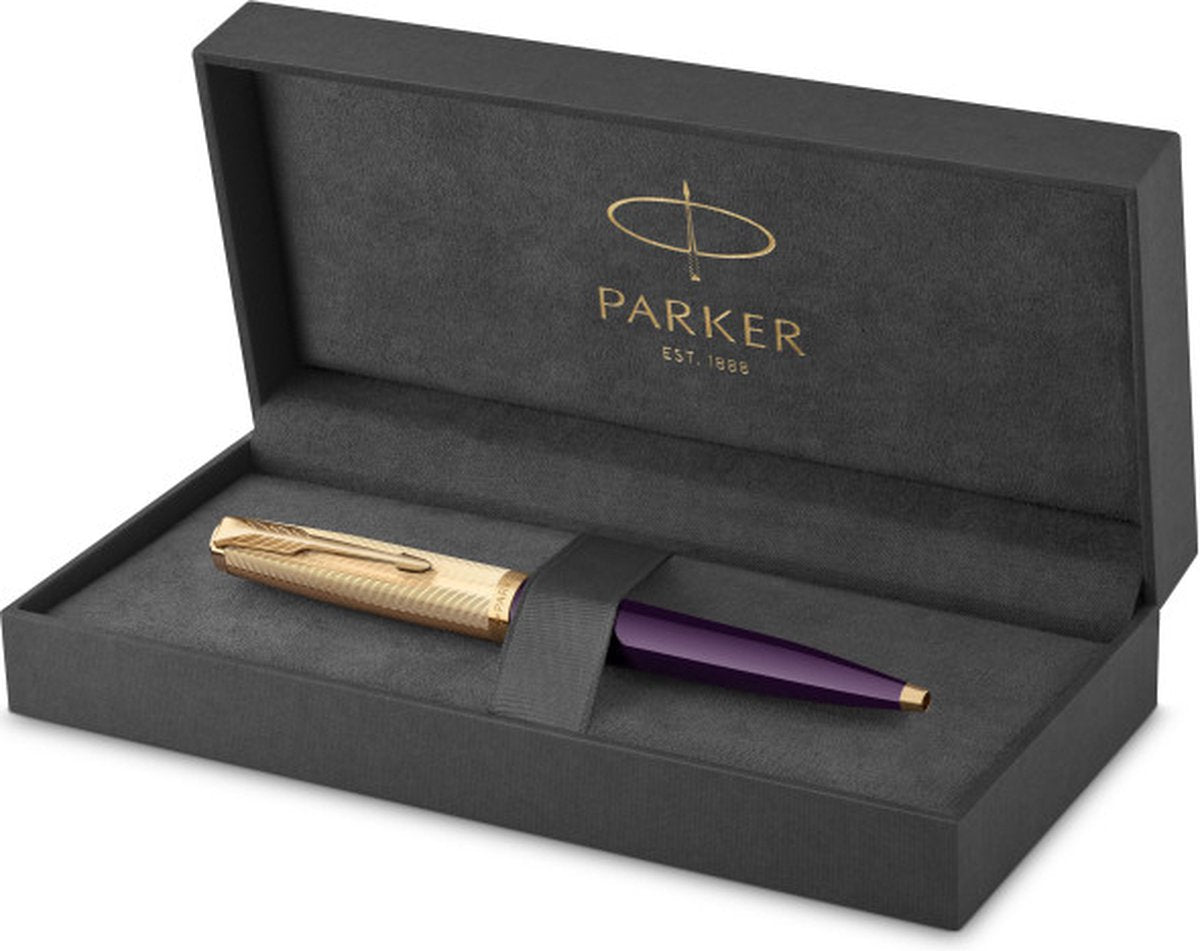 Stylo à bille Parker 51 | résine de couleur prune avec détails dorés | pointe moyenne et encre noire | avec coffret cadeau