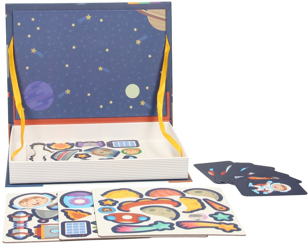 Livre magnétique - voyage dans l'espace, 50 parties.