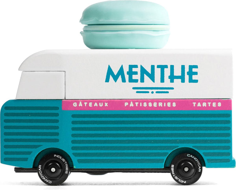 Macaron de bus jouet Candylab en fourgon rétro en bois bleu.