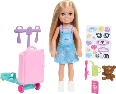 Poupée Barbie Club Chelsea Boundless Adventure - avec étui pour scooter et accessoires